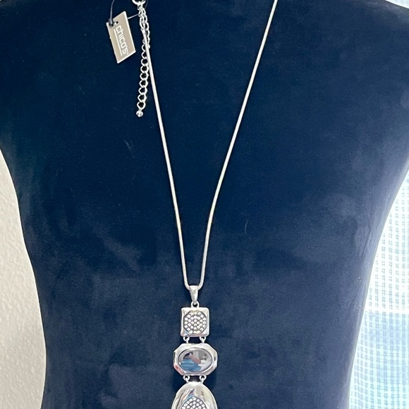 Stunning CHICO’S Reversible 3 Pendant Statement Necklace - NWT’s - Picture 10 of 10
